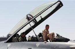 Iraq triển khai F-16 mới không kích IS 
